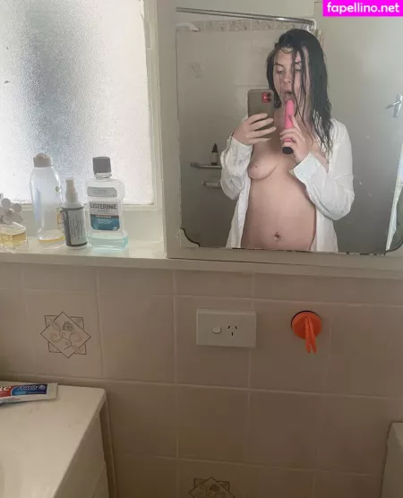 Clitriinee2 OnlyFans Thumbnail #WyTT0KyXEc