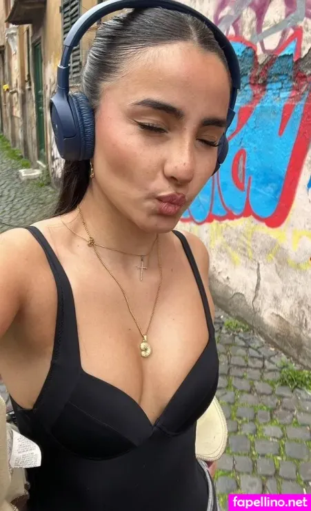 Clizia Quaglio OnlyFans Thumbnail #ruTXC5B9wJ