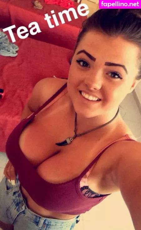 Clo Nicole OnlyFans Thumbnail #F1RFnnWQQQ