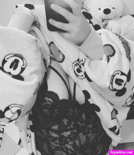 Cloclo2203 OnlyFans Thumbnail #2AaVErWXww