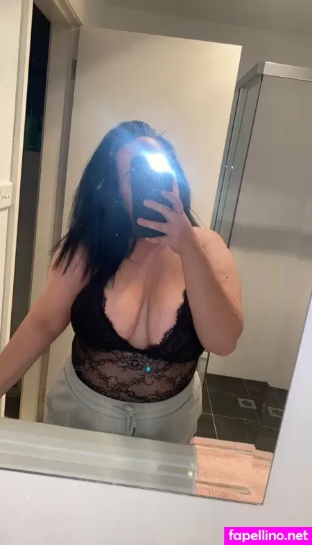 Cloclo2203 OnlyFans Thumbnail #3a4237MtU3