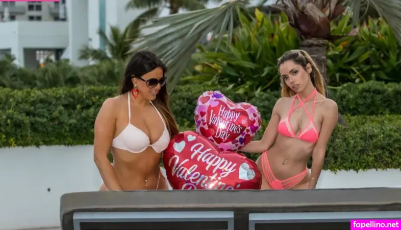 Cloegreco OnlyFans Thumbnail #E01ENqNniT