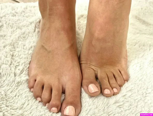 Clomaj OnlyFans Thumbnail #jBTuGGvEYN