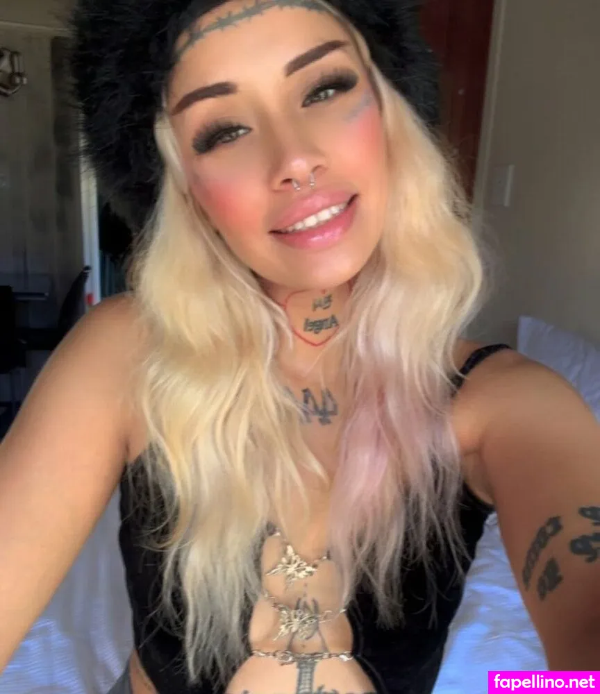 Mollywildmg, Sharharding, _sharharding, closeupinlove2 Nude Leaked OnlyFans Photo #5pwAXwrY05