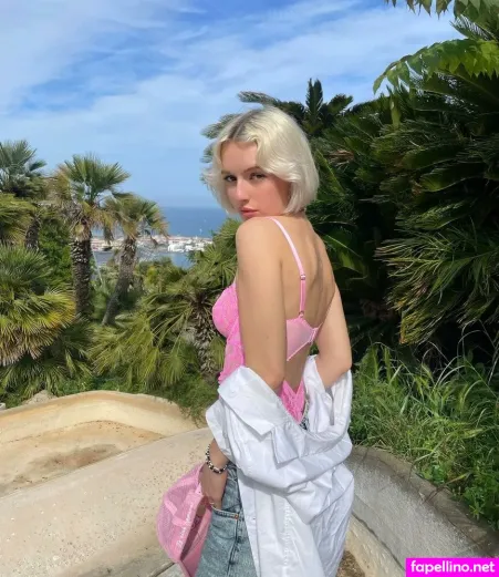 Clotilde Gauneau OnlyFans Thumbnail #aA5g63eWvW