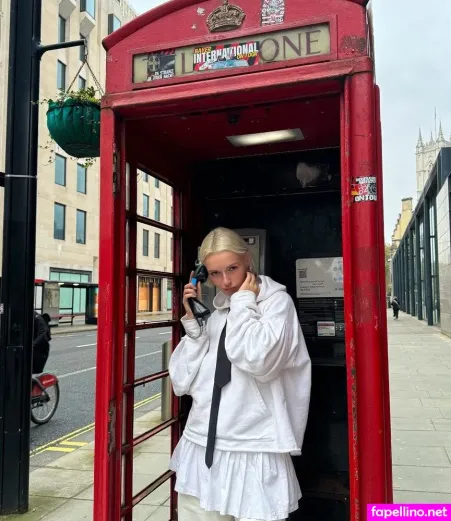 Clotilde Gauneau OnlyFans Thumbnail #hM3ZLrSGPL