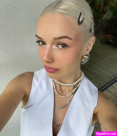 Clotilde Gauneau Main Profile Photo