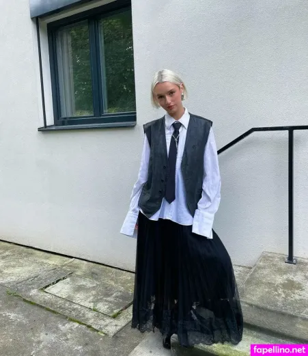 Clotilde Gauneau OnlyFans Thumbnail #qJSsZhPZs4