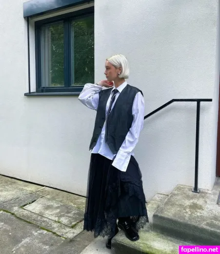 Clotilde Gauneau OnlyFans Thumbnail #w62nCP1Npk