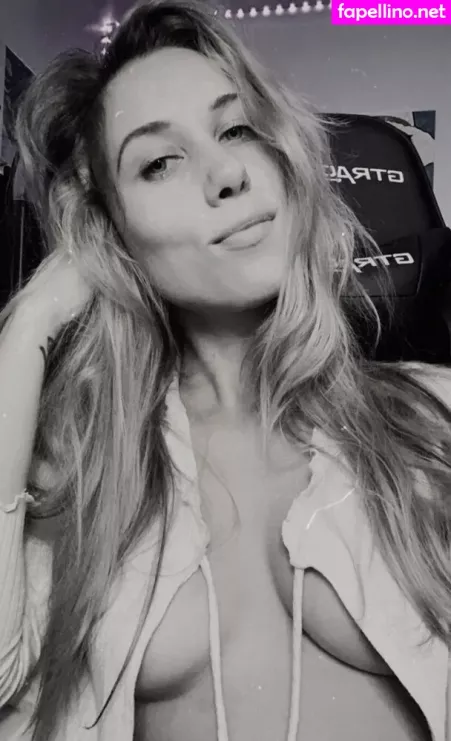 Cloverrayofsunshine OnlyFans Thumbnail #uBFvYL9wjl