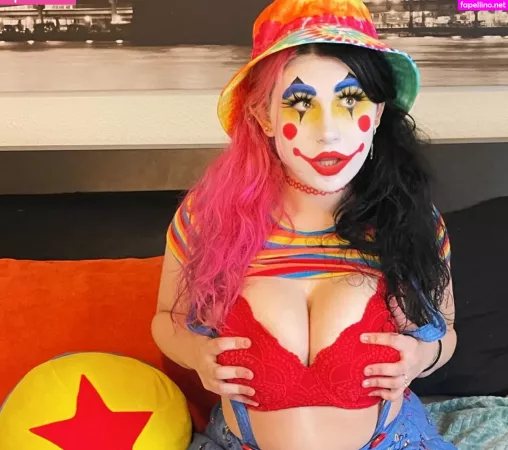 Clown Girls 1 OnlyFans Thumbnail #Qk9qQNGDWL