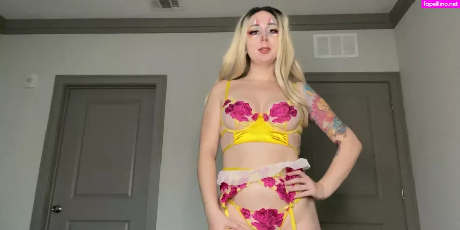 Clown Girls 1 OnlyFans Thumbnail #xeVIpui7mV