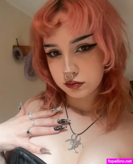 Clownbvbie OnlyFans Thumbnail #tNwxO3LiLq