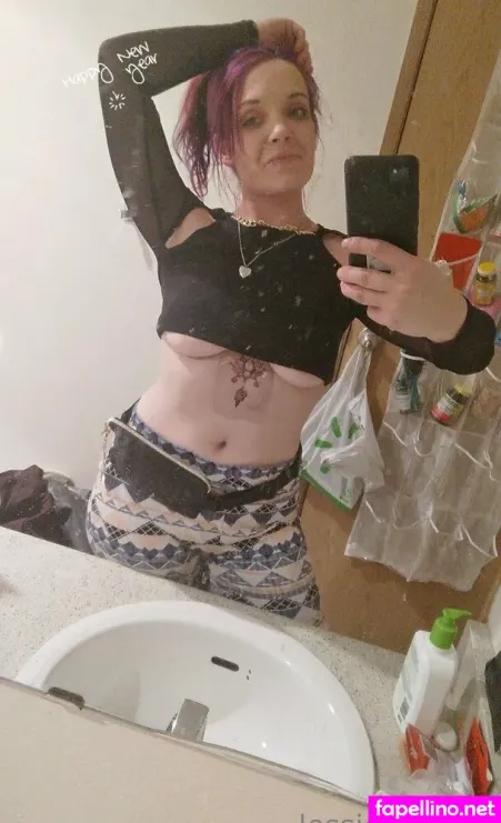 Clownqueen17 OnlyFans Thumbnail #rKrZmM4QHb