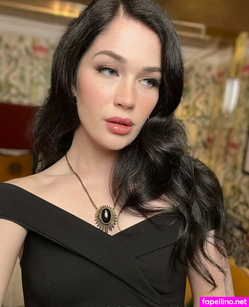 clubevelynclaire, officialevelynclaire Nude Leaked OnlyFans Photo #DbICYw0pKY