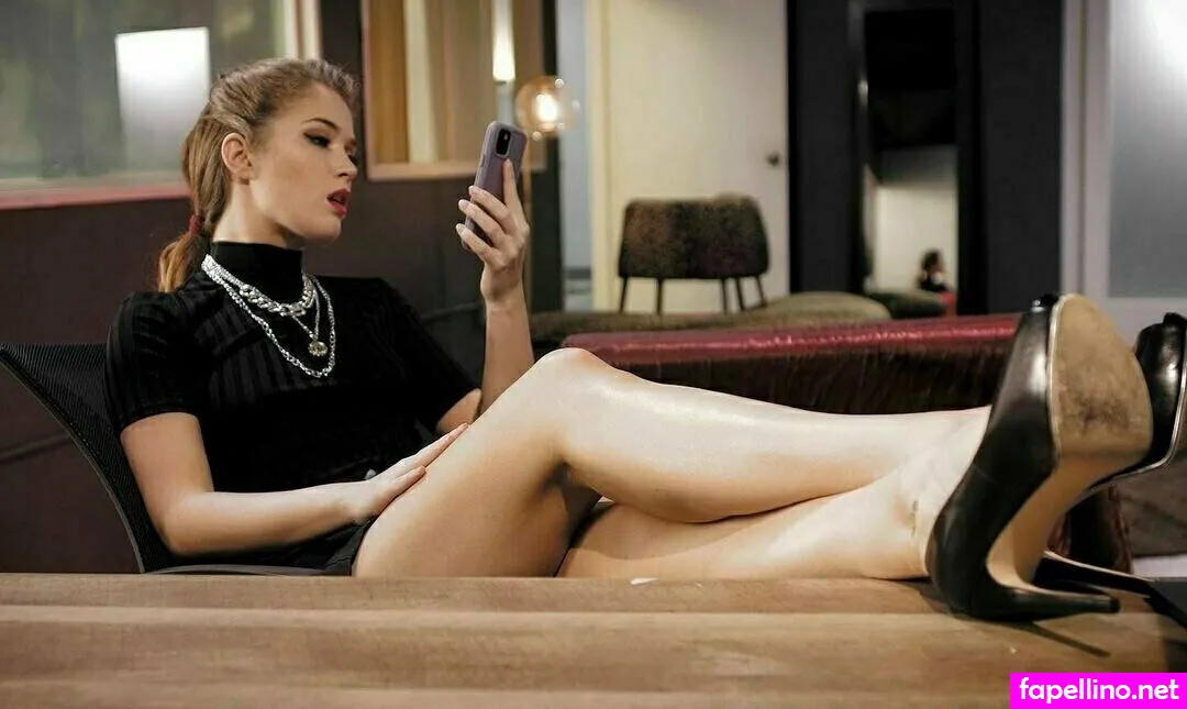 clubevelynclaire, officialevelynclaire Nude Leaked OnlyFans Photo #PlO4a3Y7EE