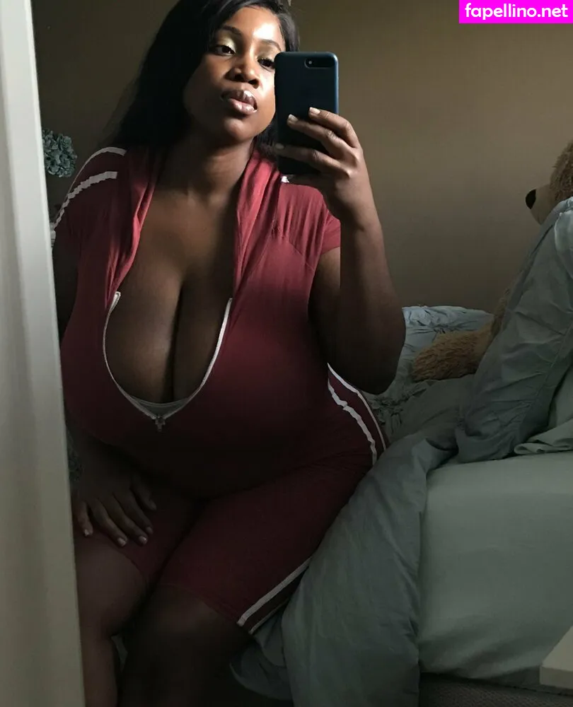 clubmaseratixxx, officialclubmasi_ Nude Leaked OnlyFans Photo #0ZeMSBmu2L