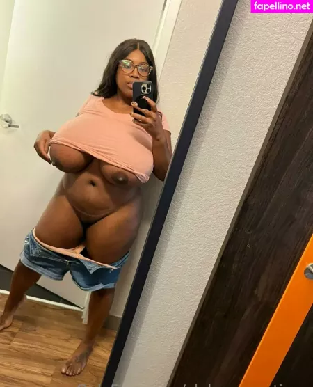 Clubmaseratixxx OnlyFans Thumbnail #5avSb9xcsy
