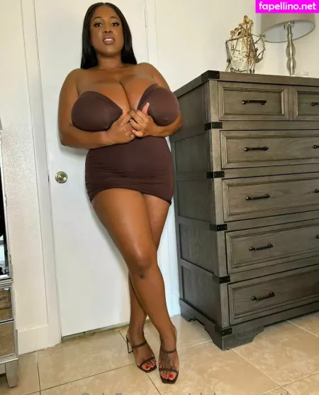 Clubmaseratixxx OnlyFans Thumbnail #WgG4W6mA4I
