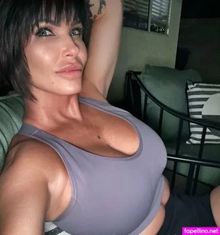 Clubshayfox OnlyFans Thumbnail #rDHLJGJJ2A