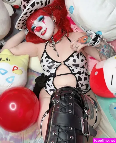 Clussytheclownfree OnlyFans Thumbnail #rUoziEJmxy