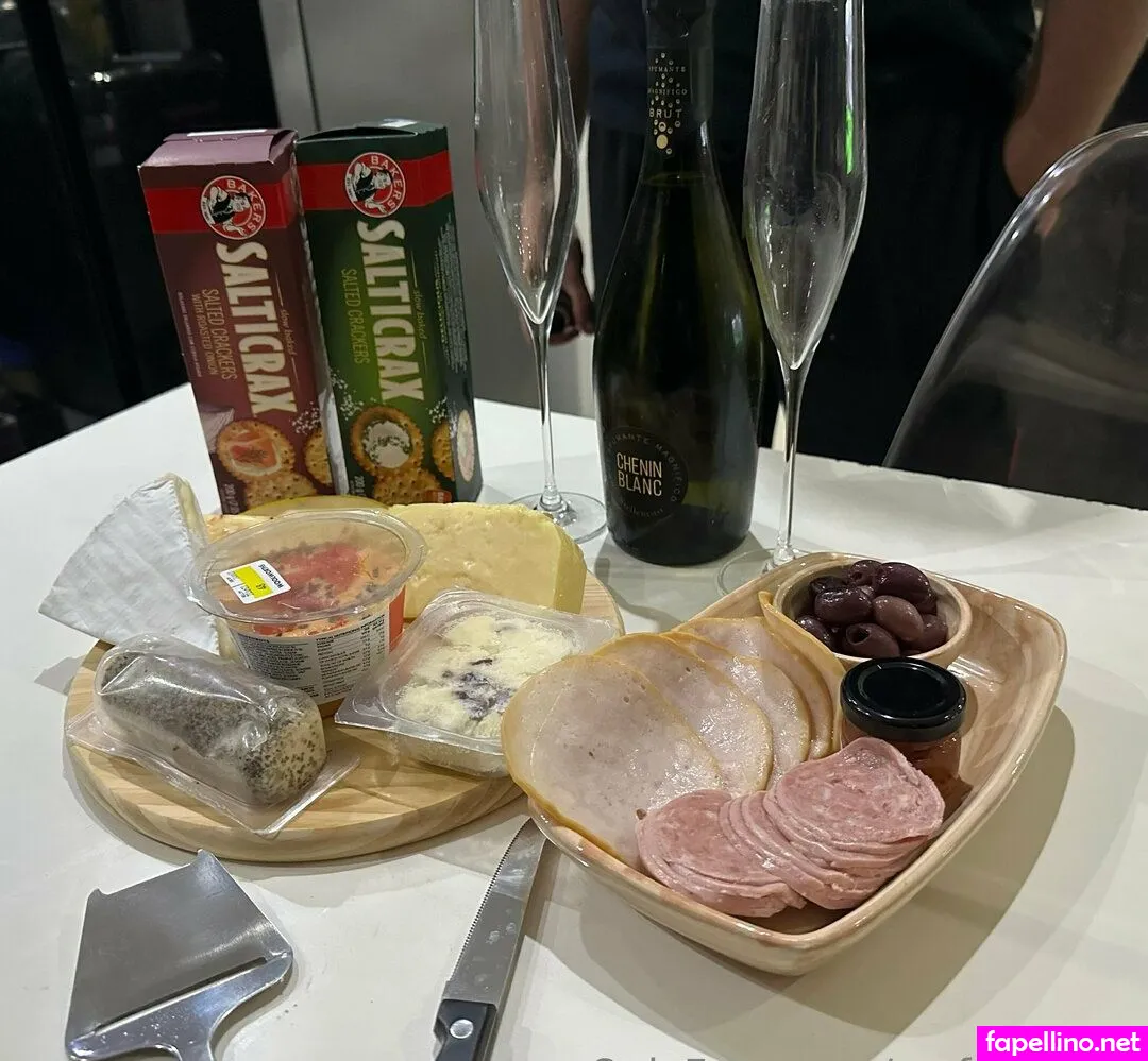 Cmfantasies, cmfansdaily Nude Leaked OnlyFans Photo #EvHb5HzcJs