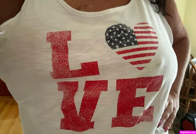 Cmrloves OnlyFans Thumbnail #ohHAJxPVnD