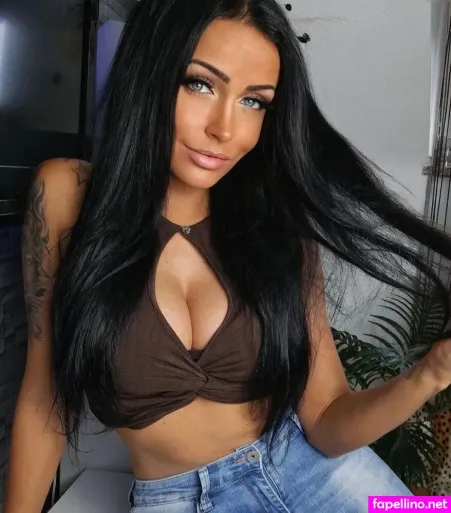 Coco Ciaoman OnlyFans Thumbnail #oKoKFzxDmU