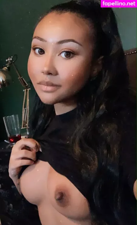 Coco Cooper OnlyFans Thumbnail #zOVVYbi5Kf