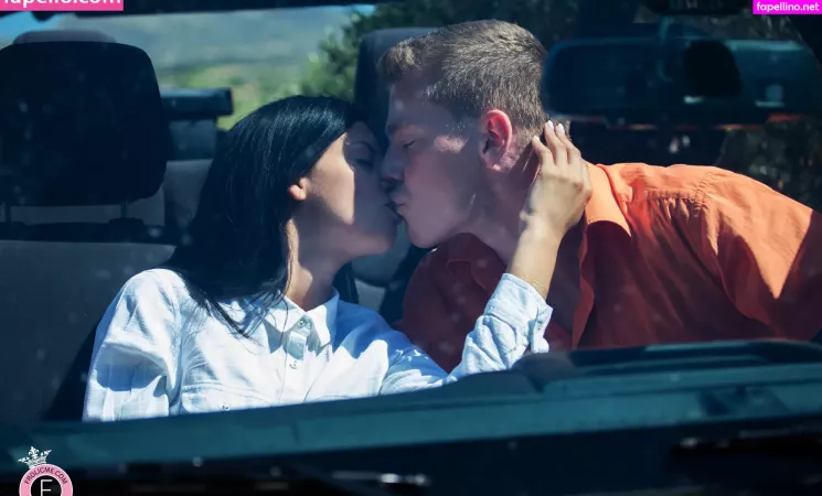 Coco De Mal OnlyFans Thumbnail #1LZjzh1qnT