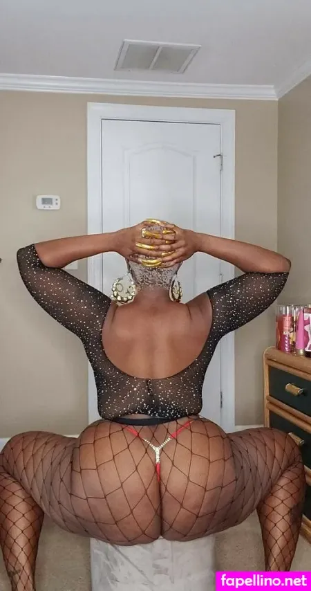 Coco Deluxe OnlyFans Thumbnail #ZlZwpy8kik