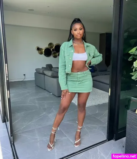 Coco Jones OnlyFans Thumbnail #EN3eIo5WGL