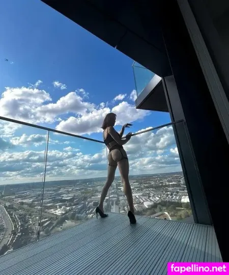 Coco Valentin OnlyFans Thumbnail #Lyc62i2qlW