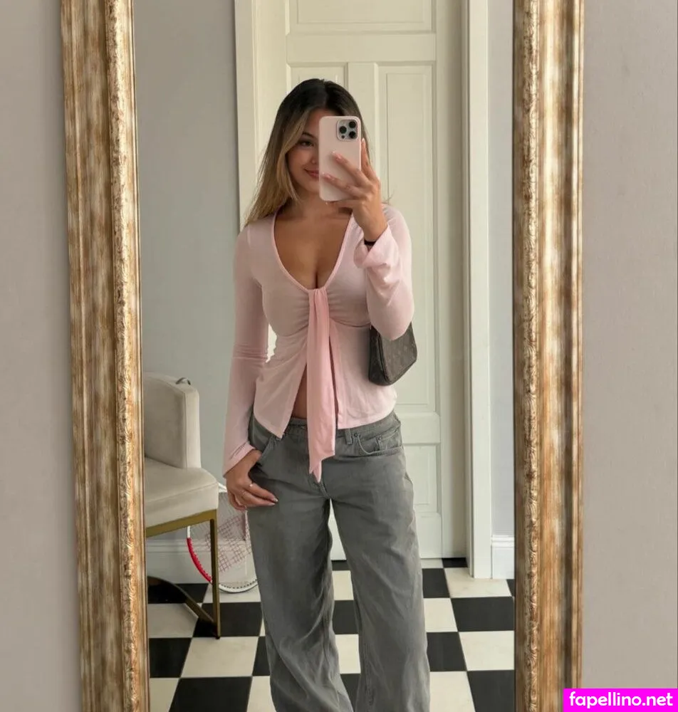 682275880, coco.carol, cocobasics Nude Leaked OnlyFans Photo #l0PiN55pz3