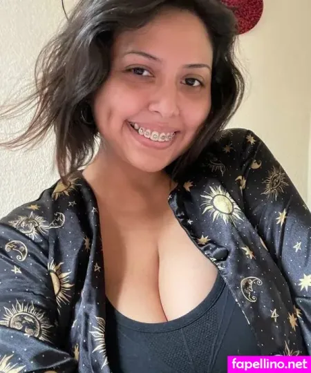 Cocomom95 OnlyFans Thumbnail #NeSdPxBGh9