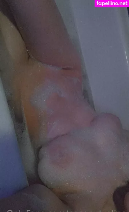 Coconut Elina OnlyFans Thumbnail #3cc619UIEv