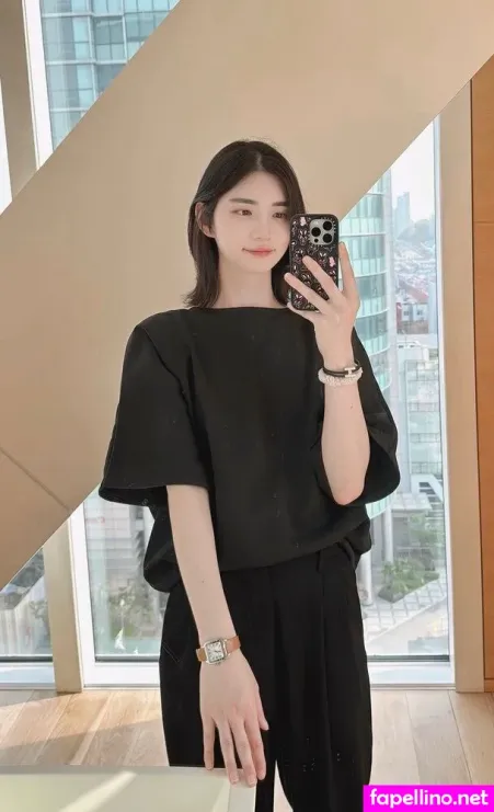 Cocosiz0 OnlyFans Thumbnail #zJVFHDYyHh