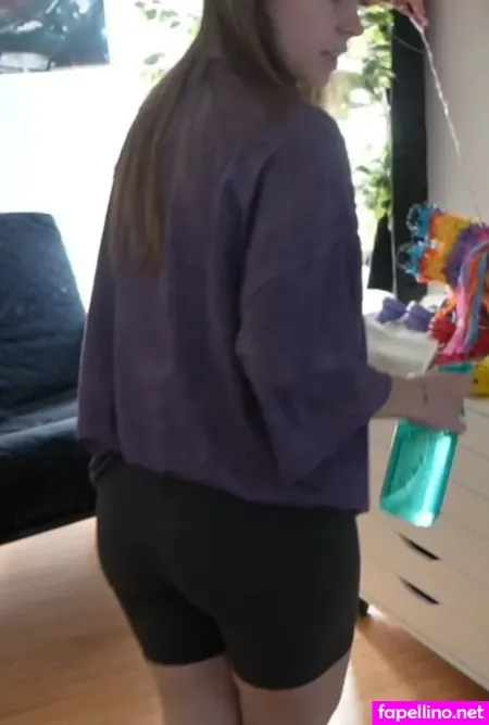 Cocottee OnlyFans Thumbnail #F2UlzSq2sU