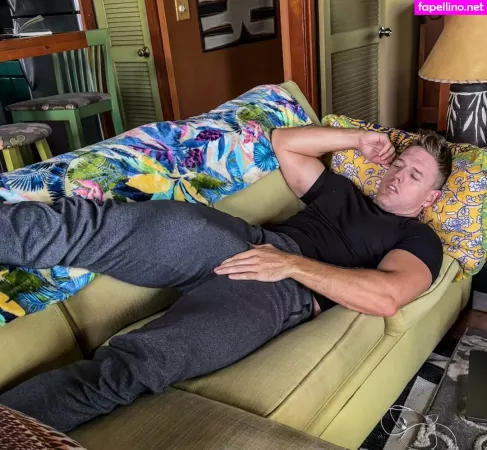 Codydealfree OnlyFans Thumbnail #7ShbBOal34
