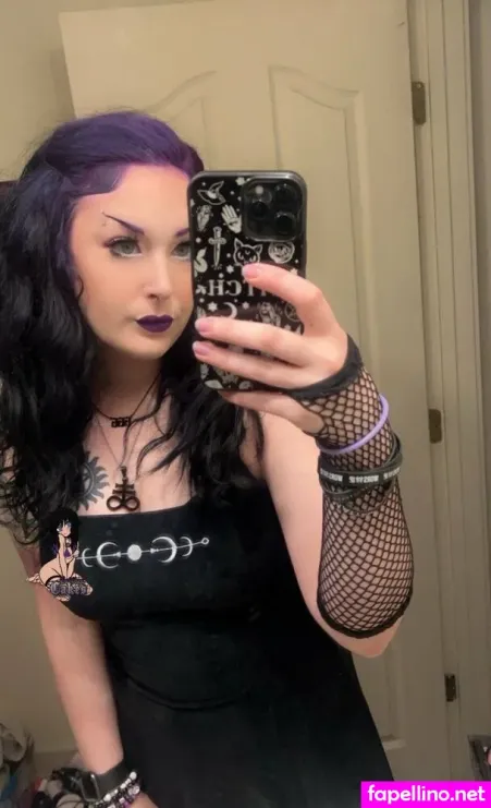 Coffinn Cakes OnlyFans Thumbnail #EuEc2aJ4Ei