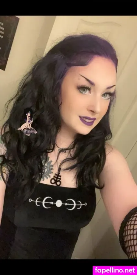 Coffinn Cakes OnlyFans Thumbnail #GJcvBWncxs