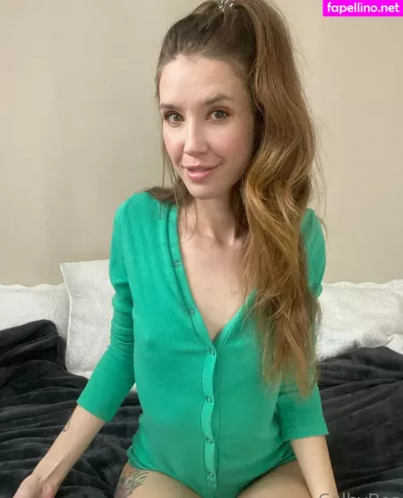Colbybea OnlyFans Thumbnail #9IjyKOcnFX