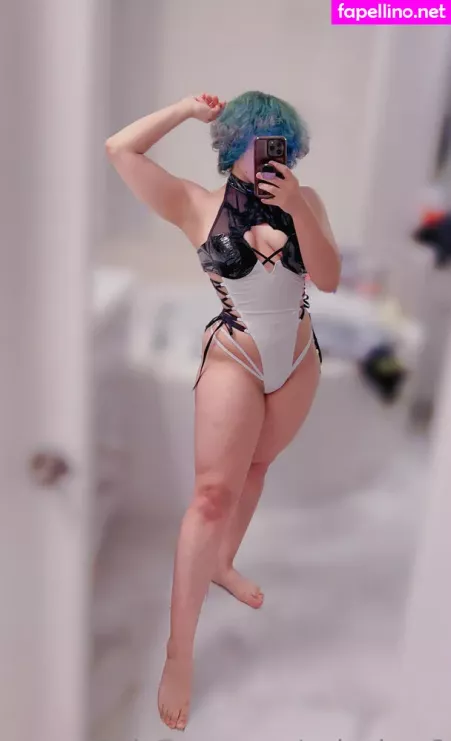 Colechyv2 OnlyFans Thumbnail #znbNjqbS1L