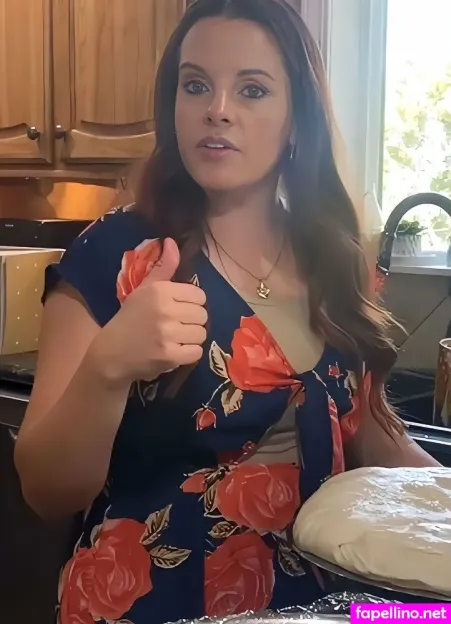Colette Butler OnlyFans Thumbnail #KwIlDdQdCX