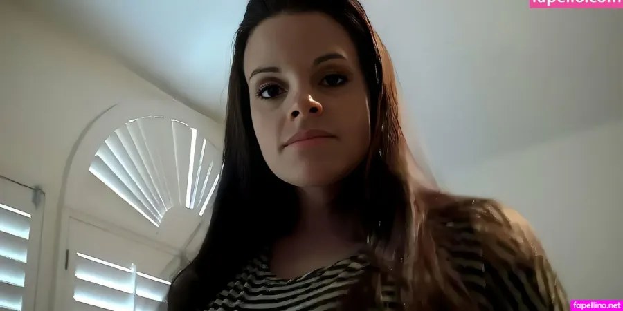 Colette Butler OnlyFans Thumbnail #ZZ3JOnAMb5