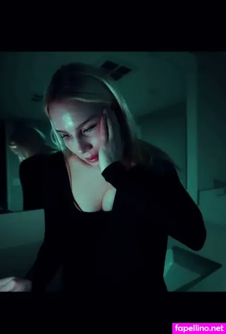 Colette Cherry OnlyFans Thumbnail #jFOl3U2YeG