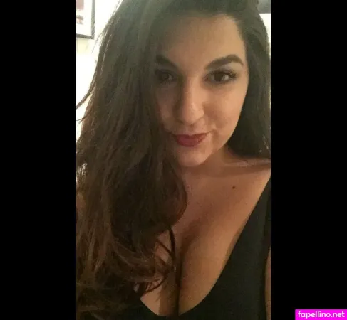 Colette Mckenna OnlyFans Thumbnail #LR6UhfCc9w