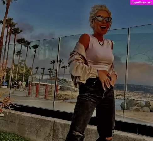 Colleen Wolfe OnlyFans Thumbnail #0dYu3g5USe