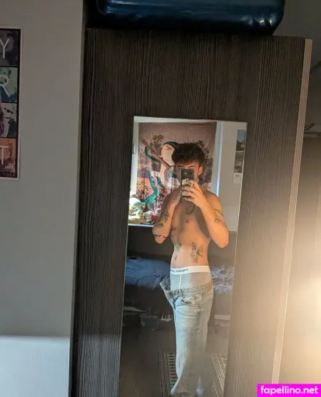 College Boy19 1 OnlyFans Thumbnail #Ihc8oJbkLK