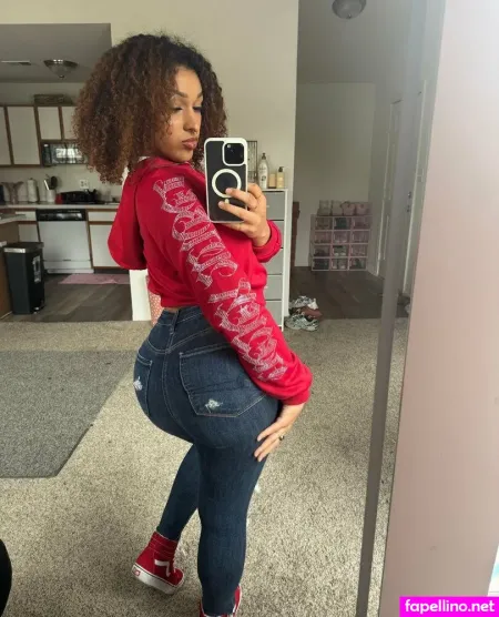 College Kiki OnlyFans Thumbnail #qBTgBuLQos